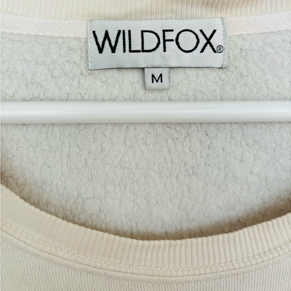 WILDFOX Floral Cross Graphic Long Sleeve Scoop Neck Sweatshirt Medium - Picture 2 of 6